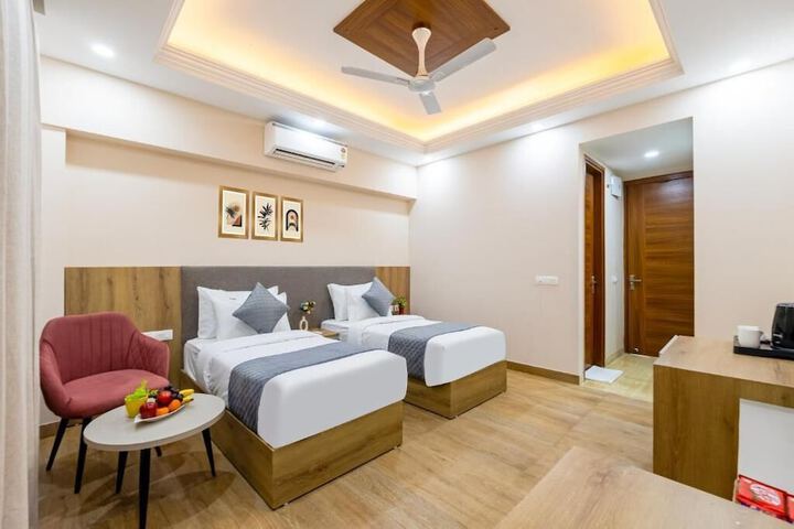 Room 5 of 29