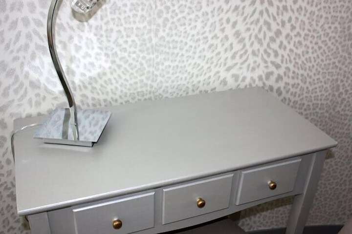 Room 12 of 33