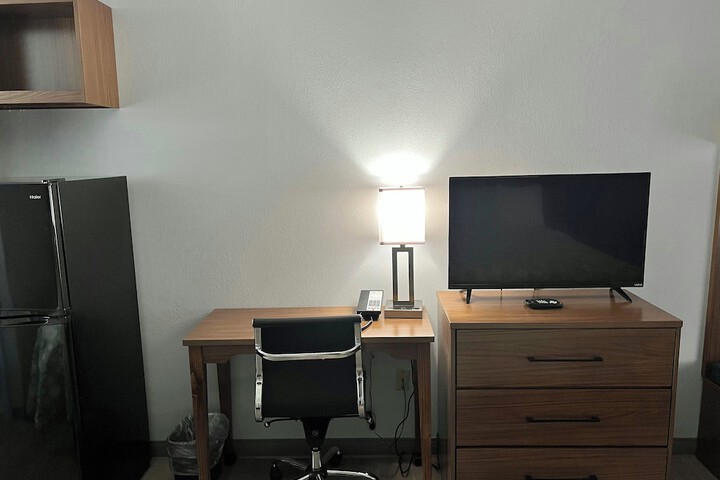 Room 15 of 23