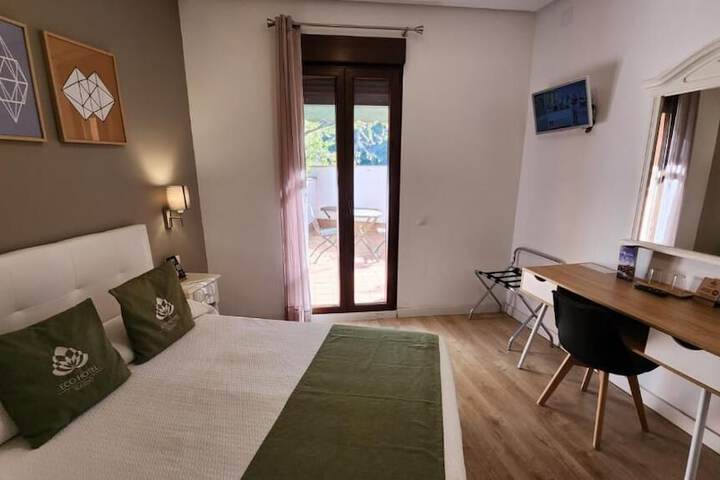 Room 4 of 39