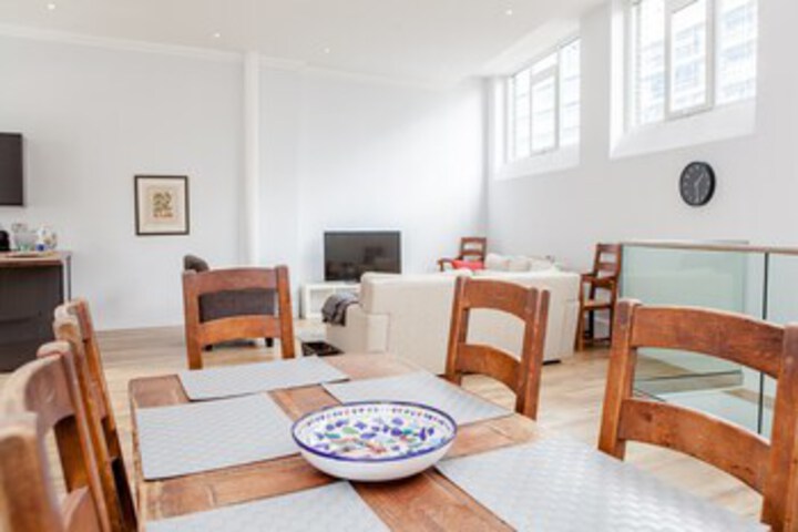 Image of Central in West Kensington