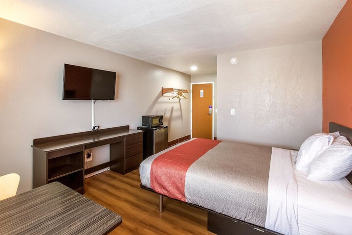 Room 20 of 44