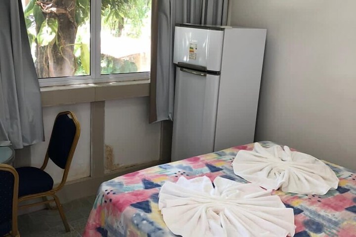 Room 2 of 20