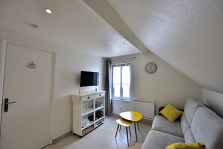 Room 48 of 58