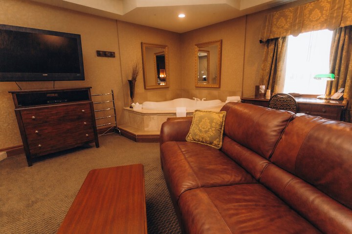 Room 26 of 64