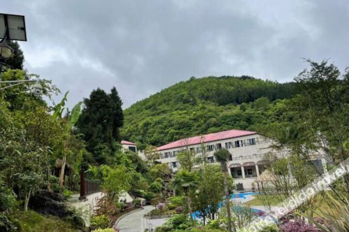 Hotel 8 of 38