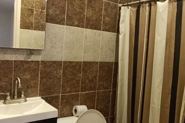Room 47 of 104