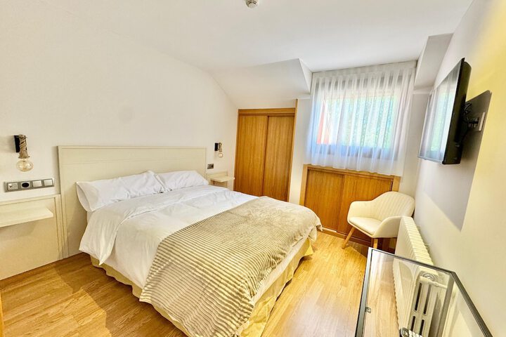 Room 45 of 80