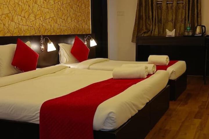 Room 6 of 26