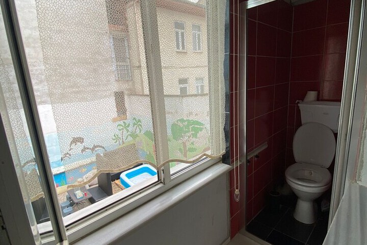 Room 19 of 24