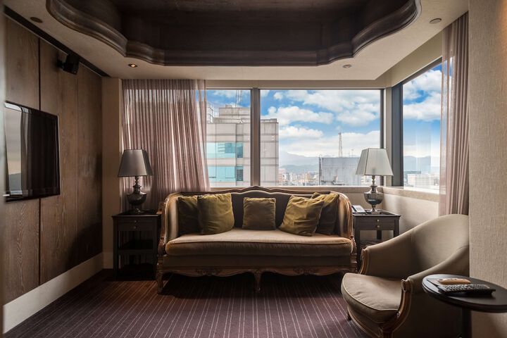 Room 45 of 133
