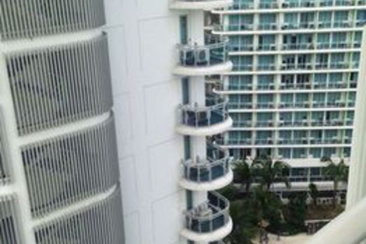 Hotel 4 of 33