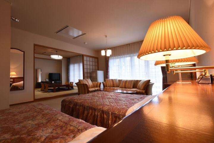 Room 19 of 63