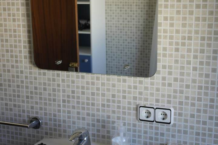 Room 22 of 51