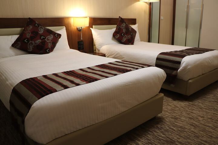Room 10 of 47