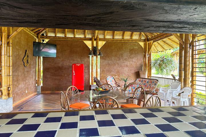 Terrace/Patio 8 of 16