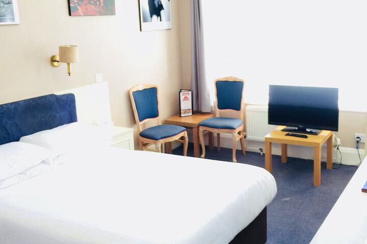 Room 33 of 139