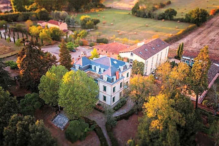 Hôtel La Métairie & Piscine