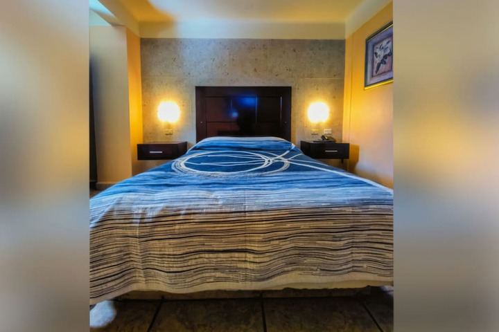 Room 22 of 42