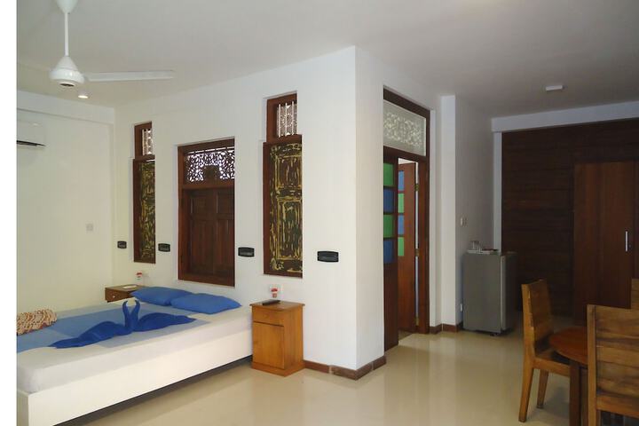 Room 4 of 56