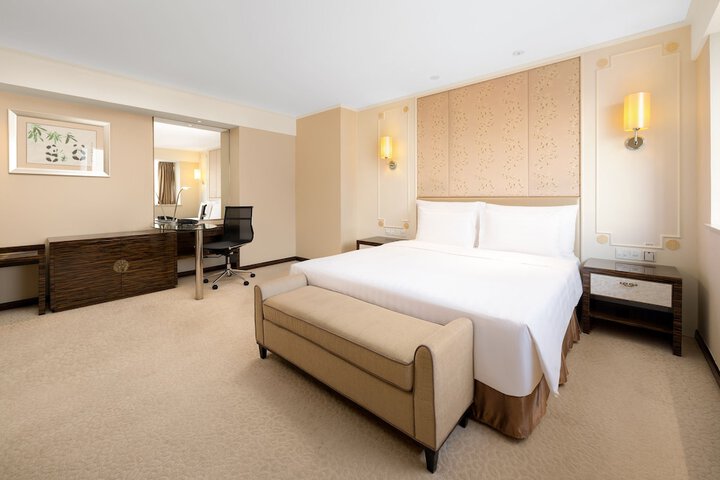 Room 22 of 72