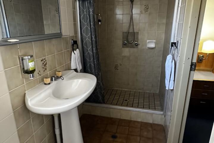 Room 55 of 75