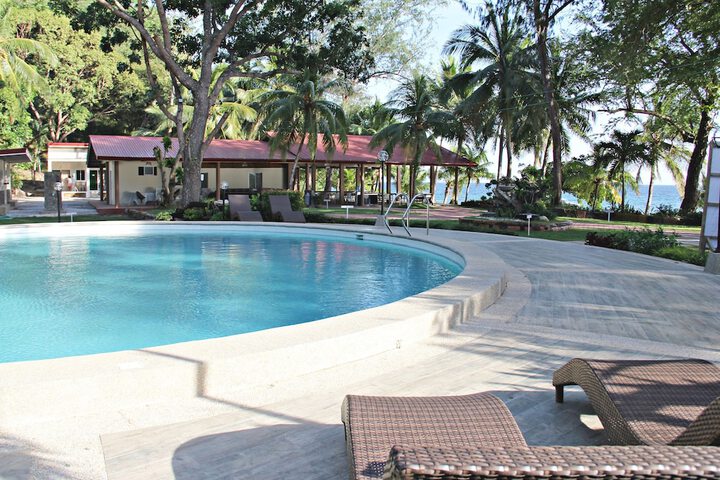 Pool 11 of 40