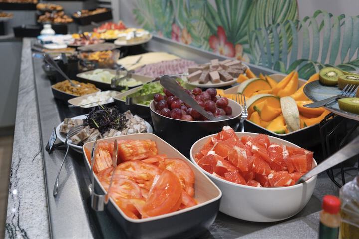 Breakfast buffet