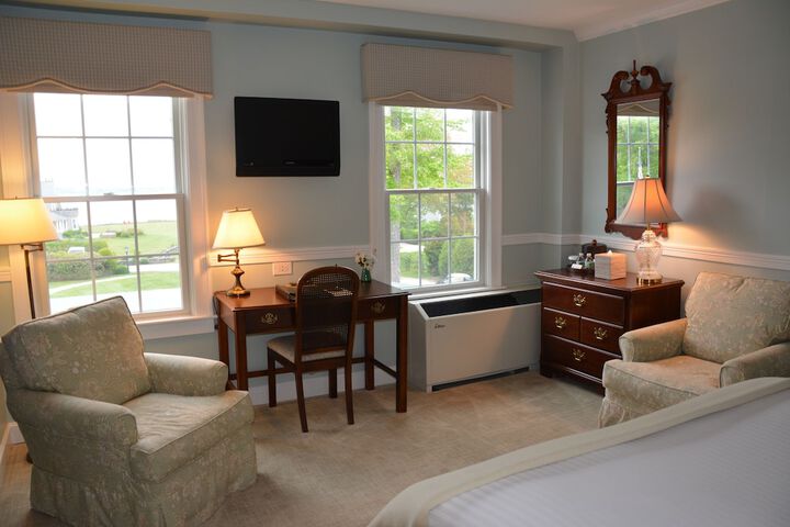 Room 12 of 91