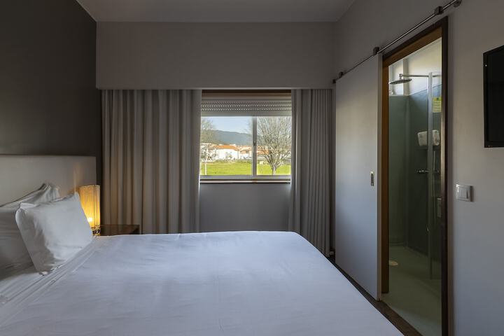 Room 47 of 105