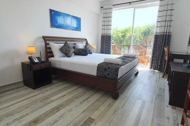Room 14 of 31