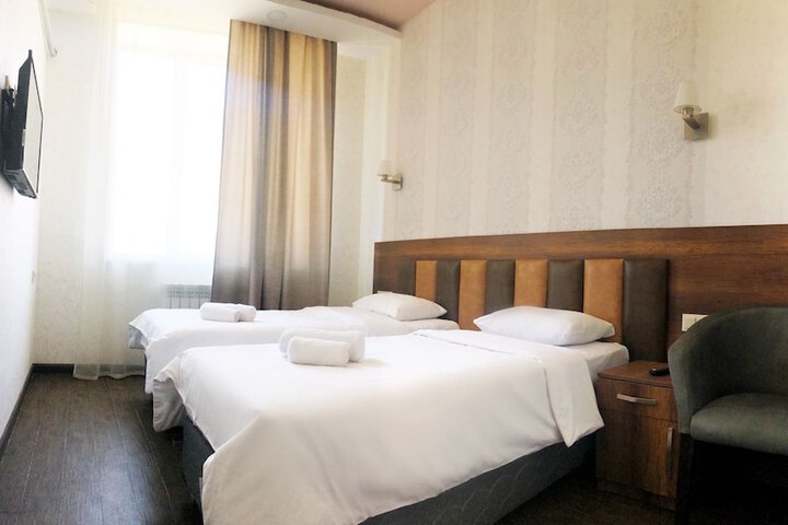 Room 15 of 45