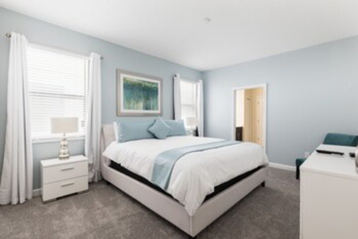 Room 14 of 32
