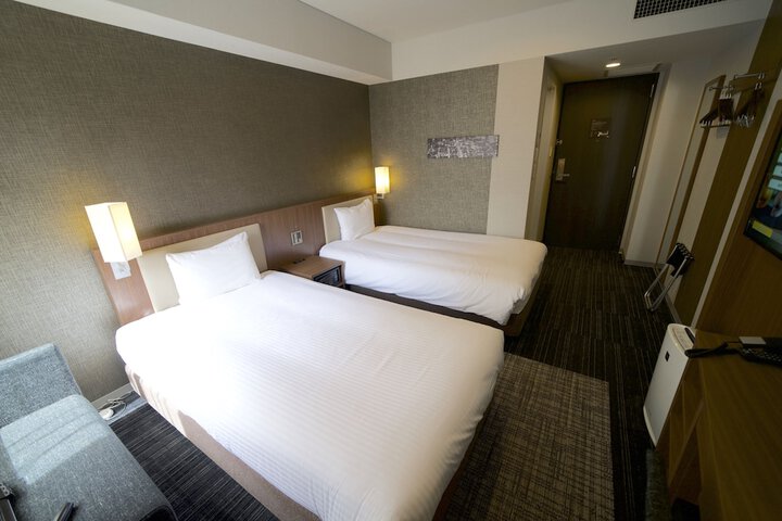 Room 7 of 55