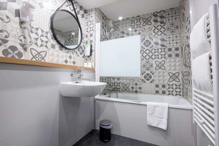 Bath Interior