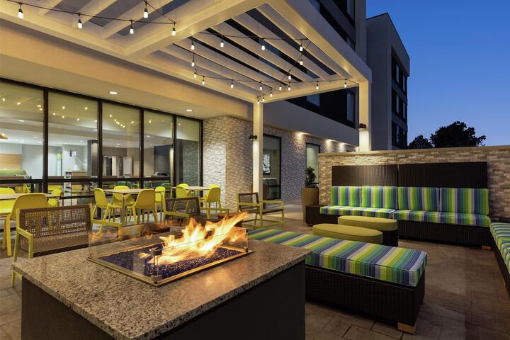 Terrace/Patio 26 of 31