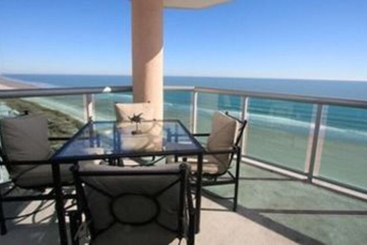 Terrace/Patio 2 of 38