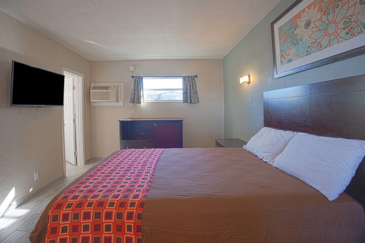 1 King Bed with Kitchenette (27 of 68)