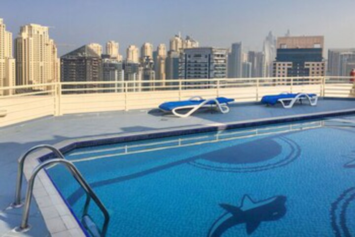 Pool 9 of 16