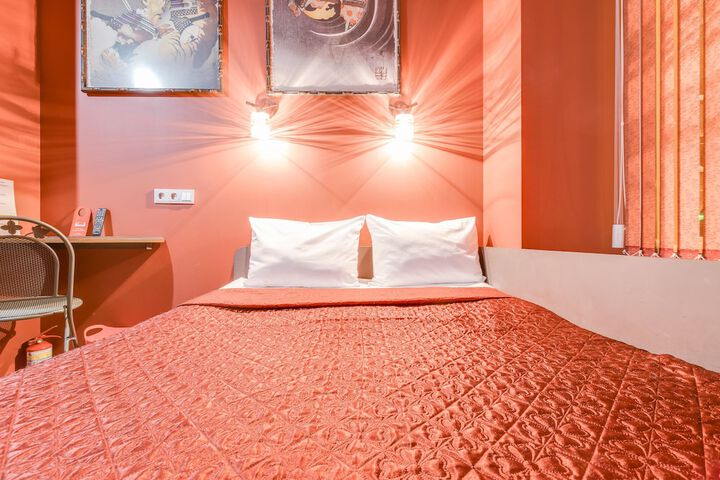 Room 46 of 69