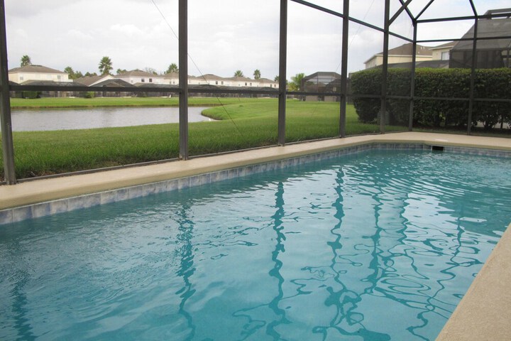 Pool 36 of 47