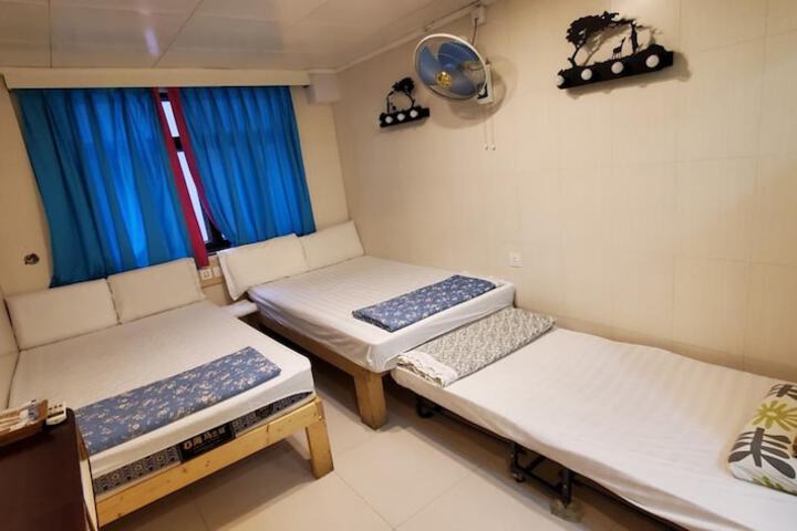 Room 35 of 58