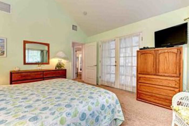 Room 5 of 49
