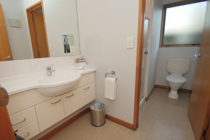 Room 44 of 55