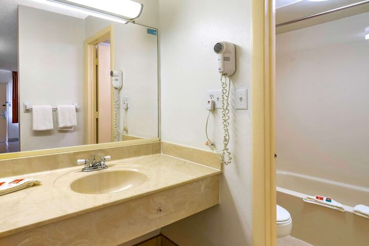 1 Double Bed Accessible (1 of 4)