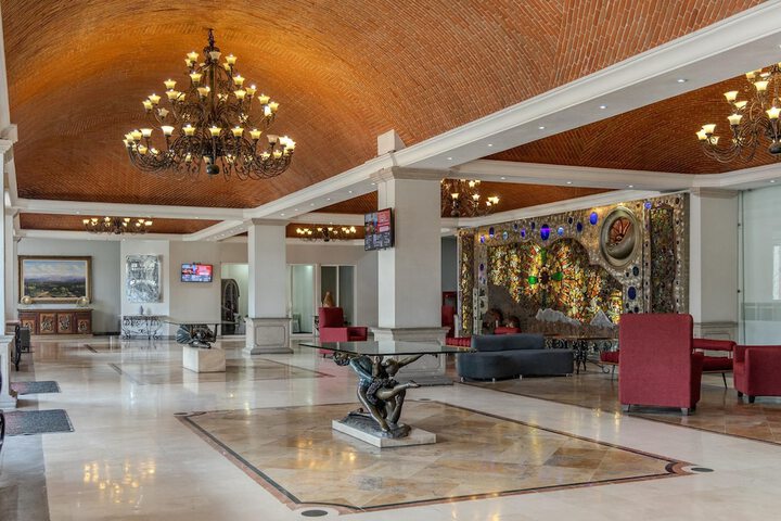 Lobby Entry