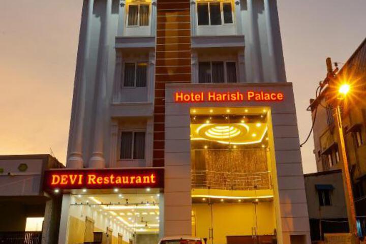 Hotel Harish Palace