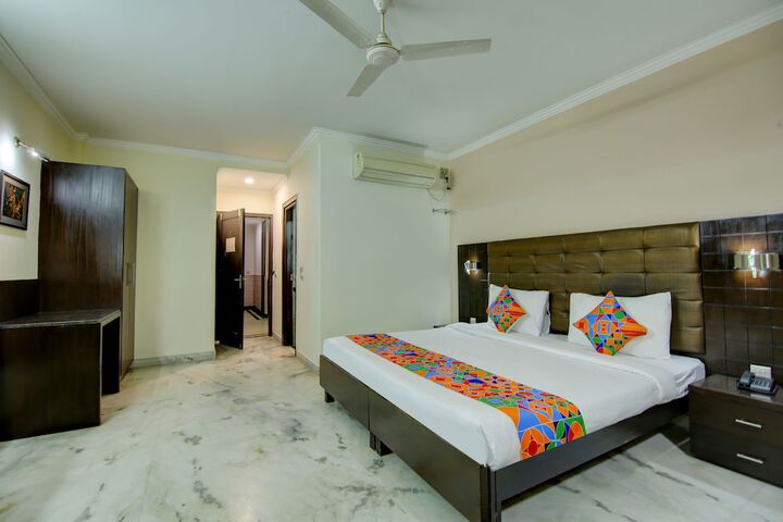 Fabhotel Staywell
