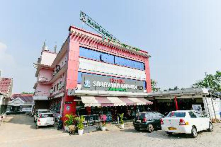Harshavardhana Inn by OYO Rooms