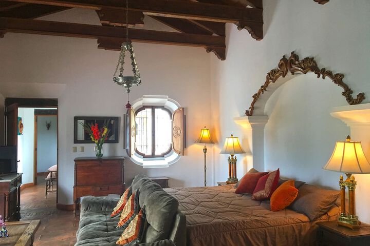 Room 3 of 26